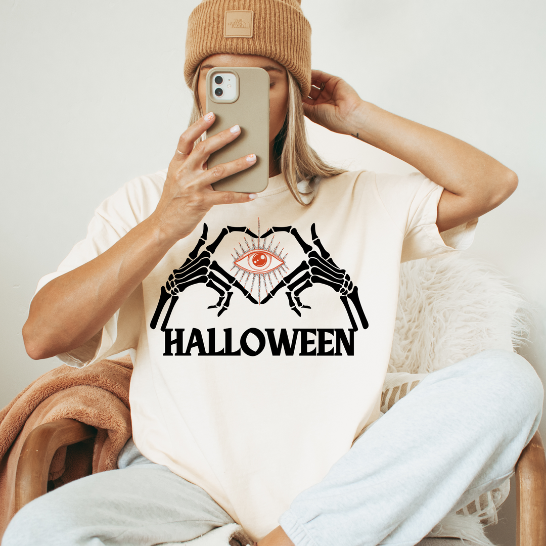 I Love Halloween Skeleton Hand T-Shirt